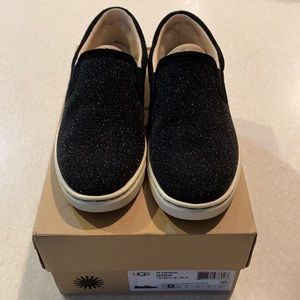 Ugg slip on sneaker, size 6, NWOT
